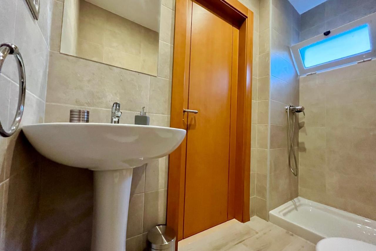 New Apartment In Malaga Center المظهر الخارجي الصورة